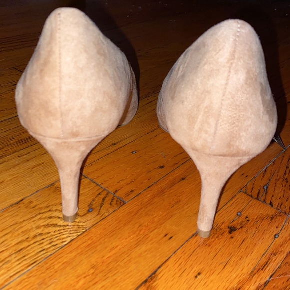 Faux suede pumps - Picture 3 of 3
